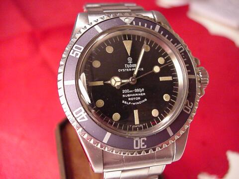 Tudor Submariner dial - click to enlarge